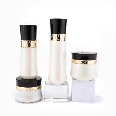 juego de botellas de vidrio vacías de lujo para envases cosméticos
