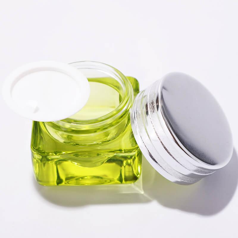 square glass jar for packaging