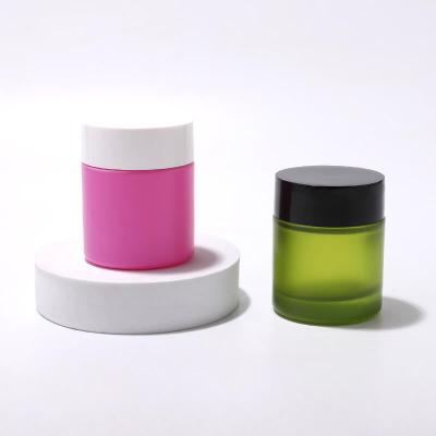 Low-key luxury empty glass jar packing for cosmetic