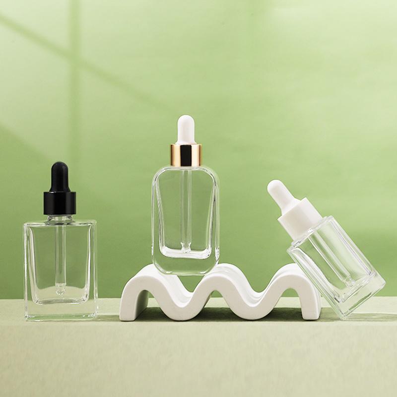 Clear skincare cosmetic glass essential iol bottle